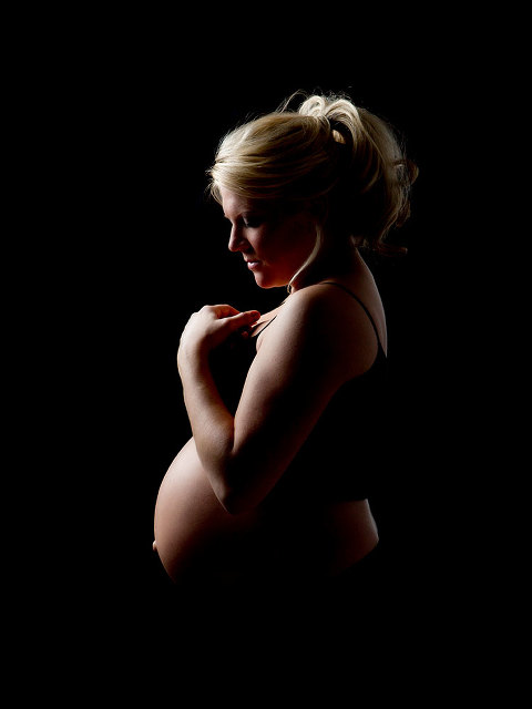 maternity photography by Lexington's newborn photographer